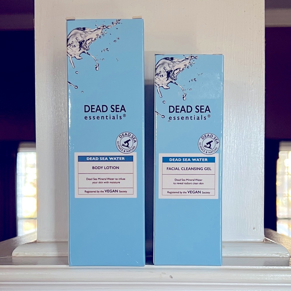 DEAD SEA essentials body lotion and facial cleaning gel - 2 pack